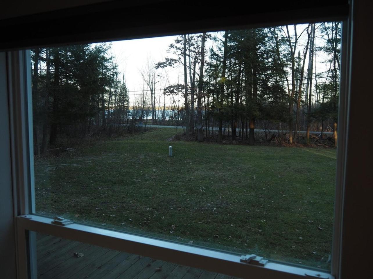The Green Lake Getaway - Shared Lake Access! Interlochen Екстер'єр фото
