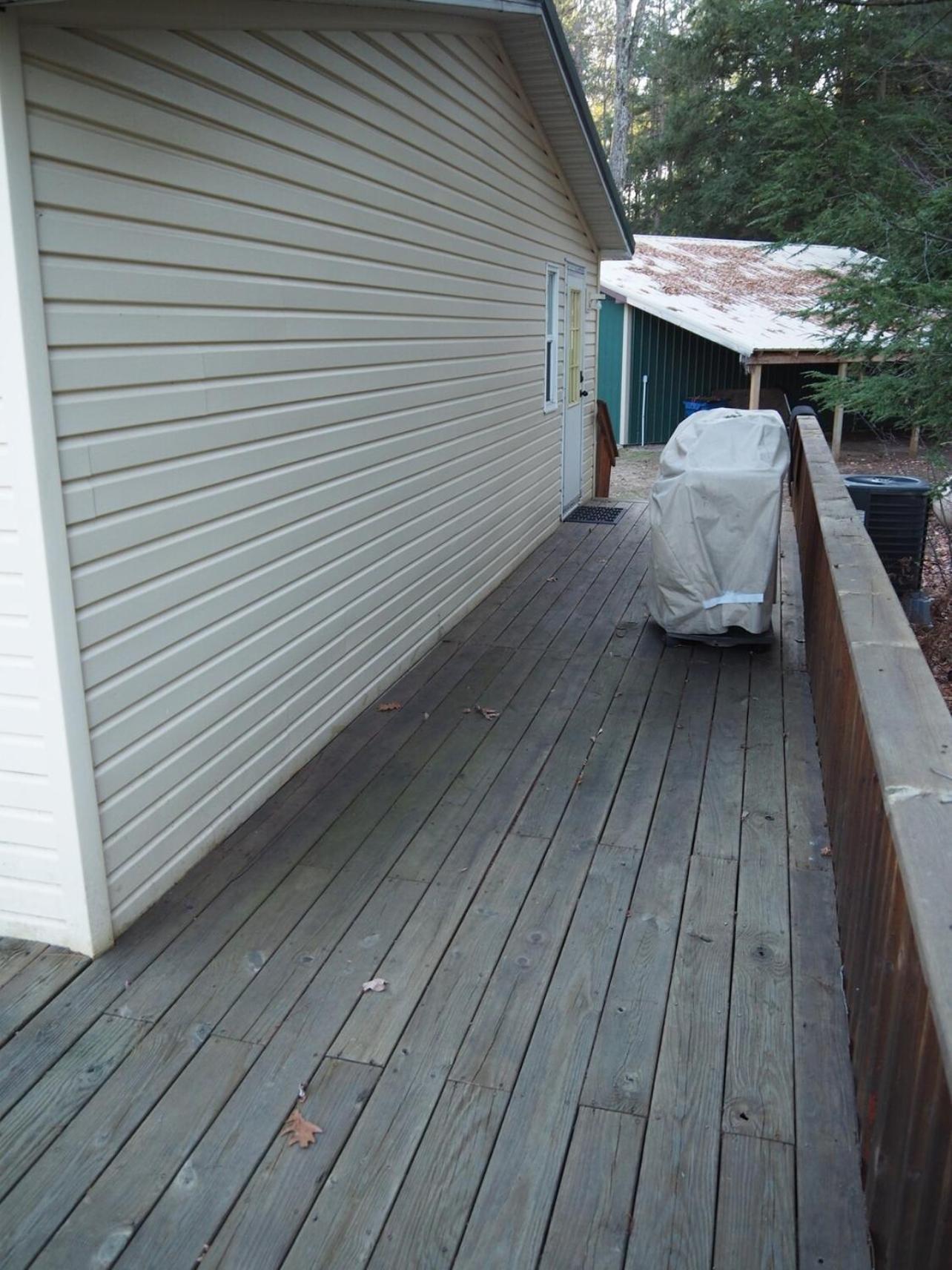 The Green Lake Getaway - Shared Lake Access! Interlochen Екстер'єр фото